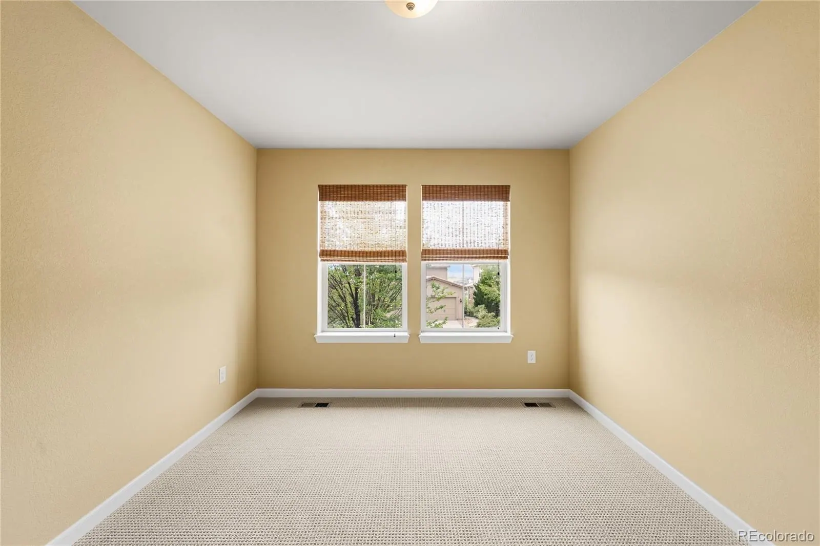 15149 West Washburn Avenue, photo 21