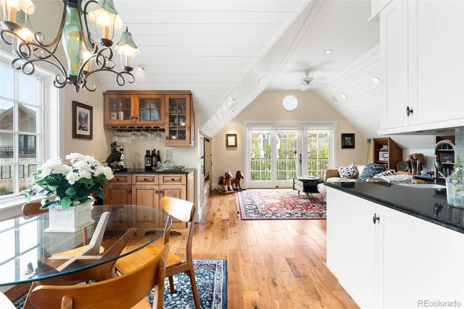 3166 Juniper Court, photo 17