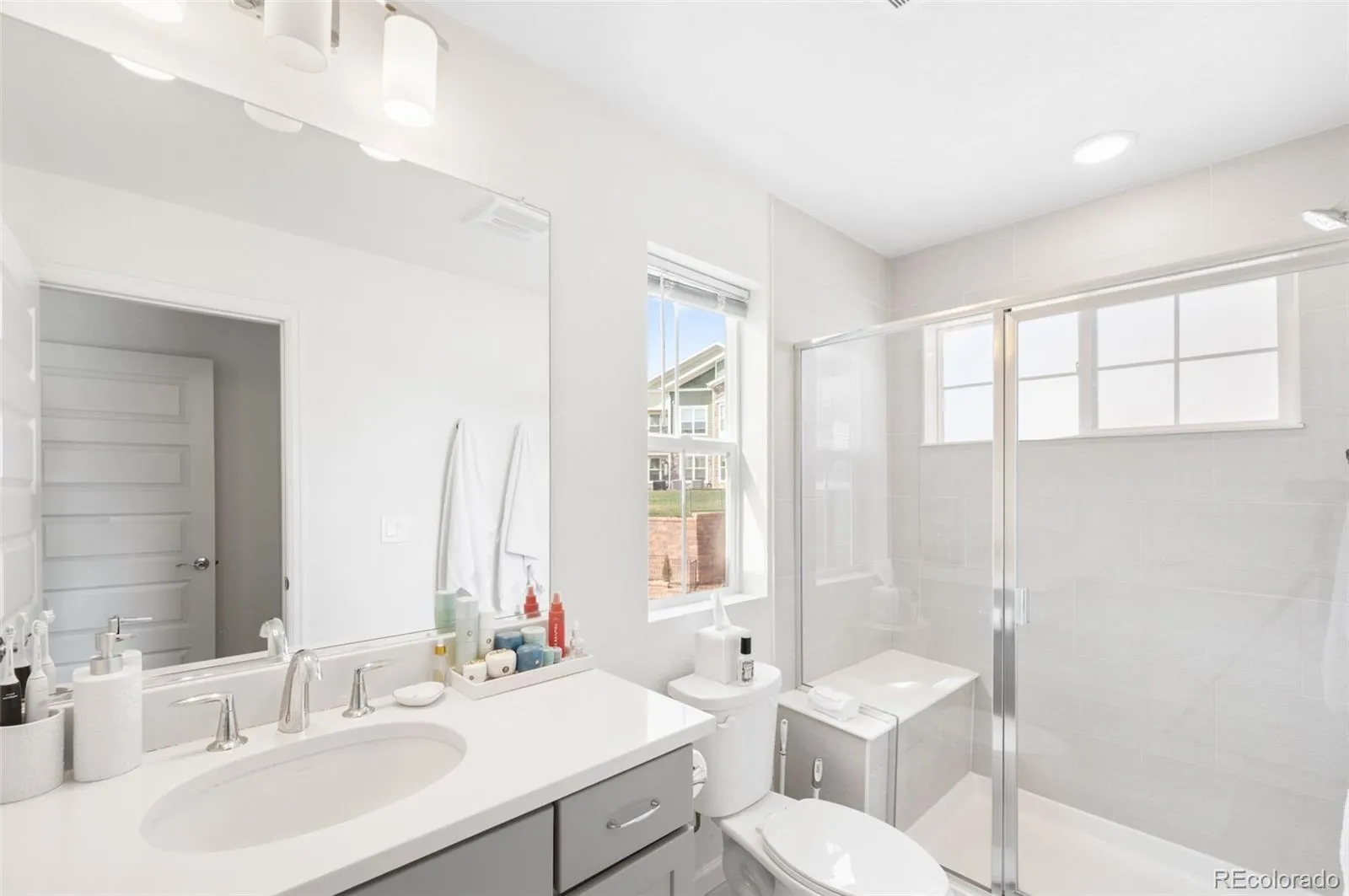 23728 E Ida Drive Unit: B, photo 17