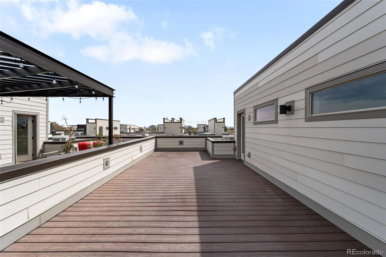 Rooftop deck at 1554 N Quitman Street