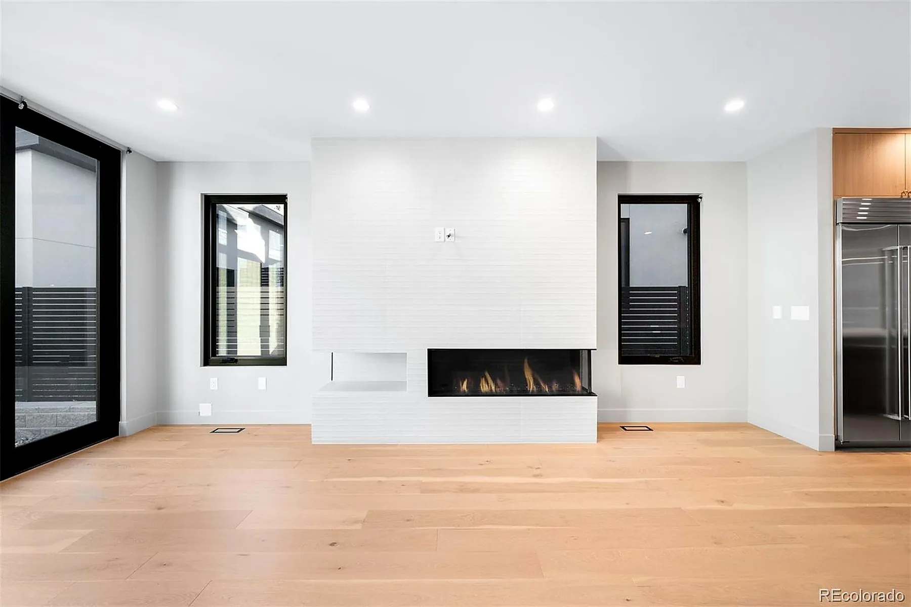 407 Madison Street, photo 8