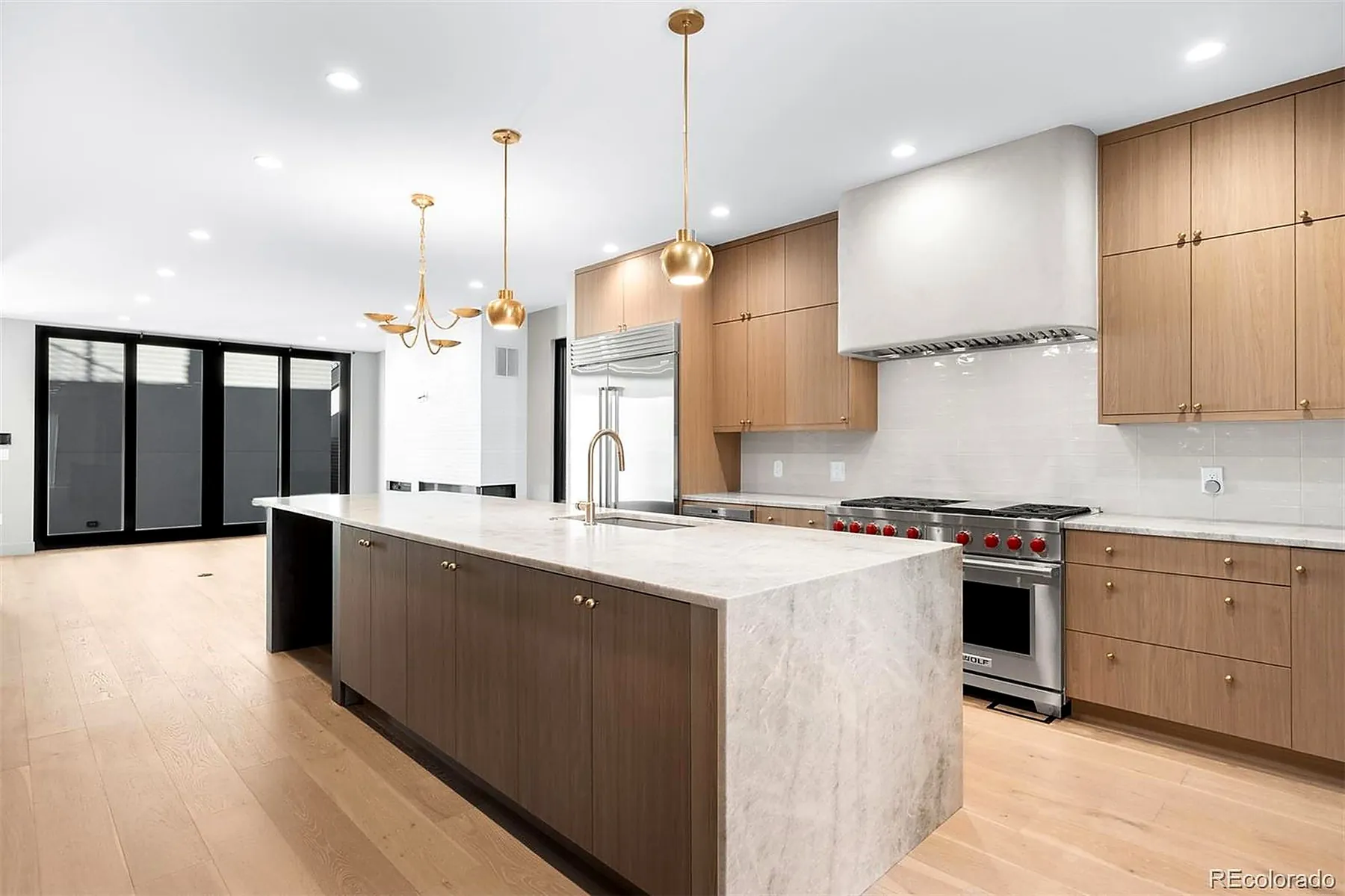 407 Madison Street, photo 6