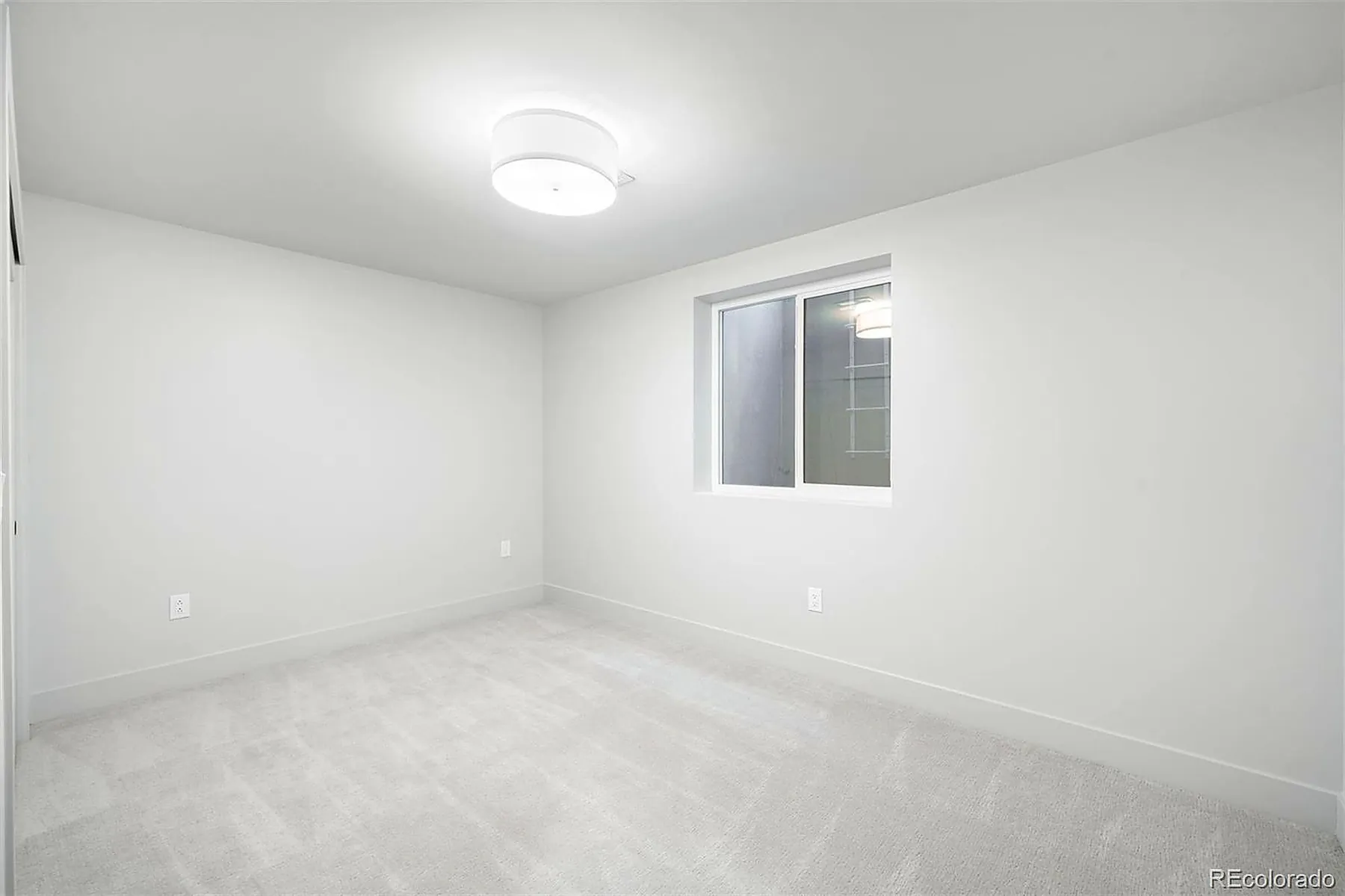 407 Madison Street, photo 35