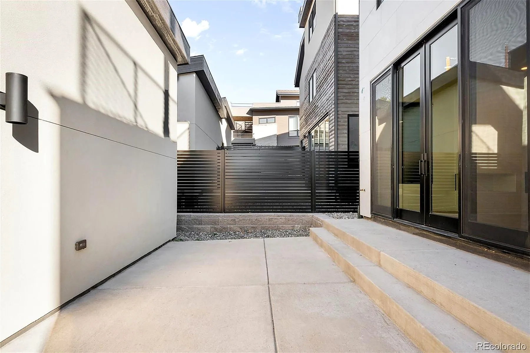 407 Madison Street, photo 36