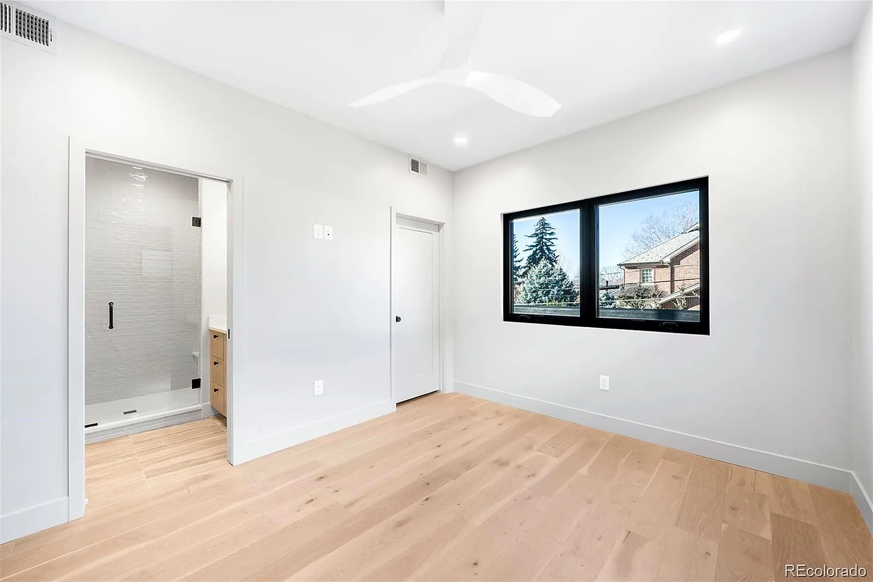 407 Madison Street, photo 20