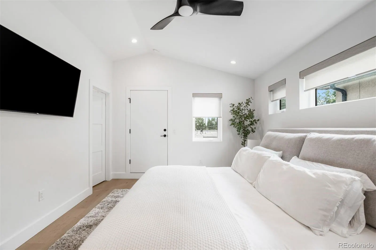 3270 West Hayward Place, photo 17