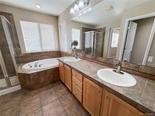 10049 Southlawn Circle, Commerce City, CO 80022, photo 6