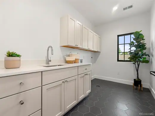 1060 S Steele Street, Denver, CO 80209, photo 20
