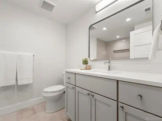 1060 S Steele Street, Denver, CO 80209, photo 31