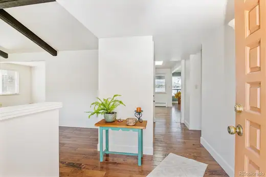 2055 Urban Drive, Lakewood, CO 80215