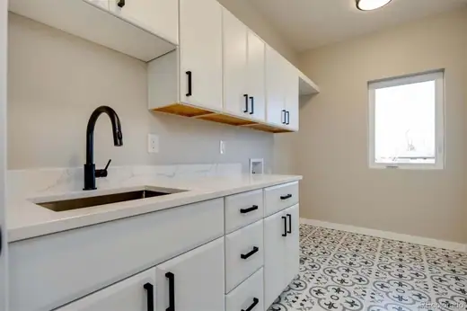 340 N Milwaukee Street, Denver, CO 80206, photo 12