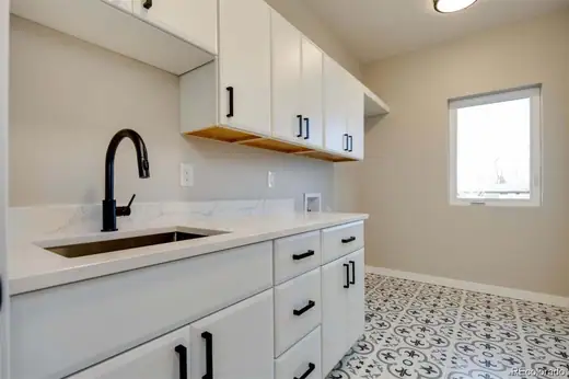 350 N Milwaukee Street, Denver, CO 80206, photo 11