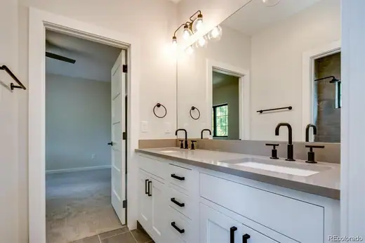 350 N Milwaukee Street, Denver, CO 80206, photo 13