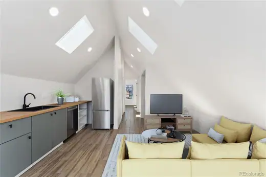 3721 N Franklin Street, Denver, CO 80205, photo 31