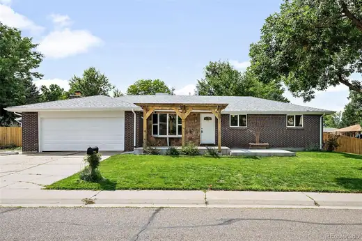 4667 S Oak Court, Littleton, CO 80127, photo 2