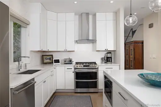 528 Madison Street, Denver, CO 80206, photo 24