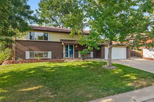 9641 W 64th Place, Arvada, CO 80004